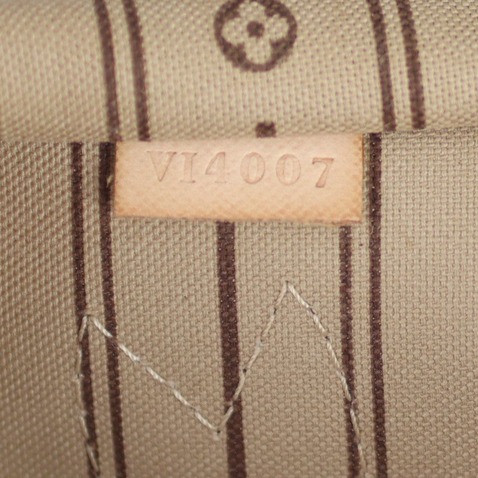 Louis Vuitton Neverfull PM Monogram Date code