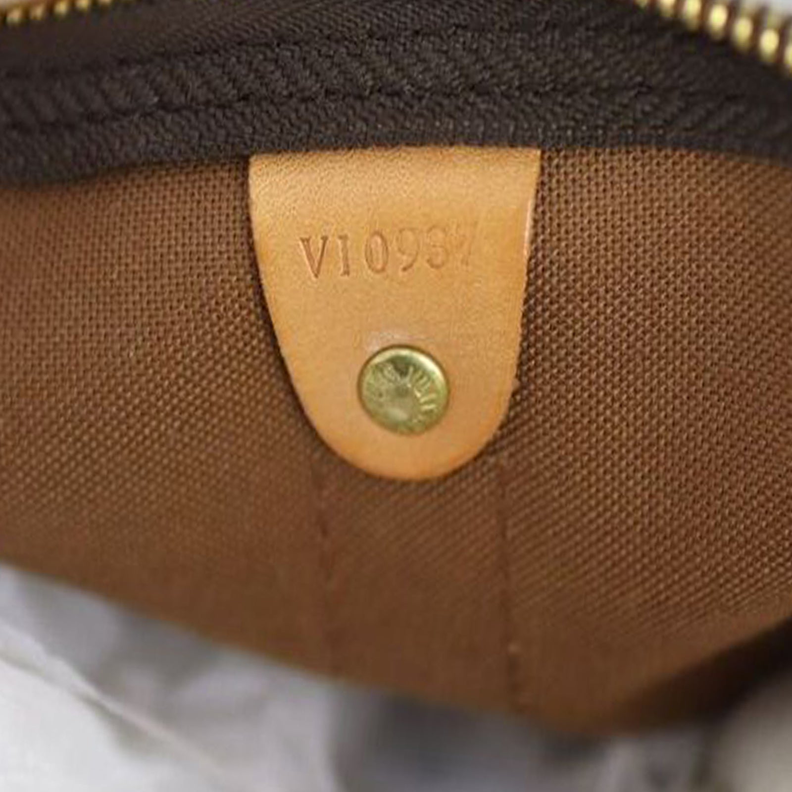 Louis Vuitton Keepall 55 Bandouliere Monogram Date code