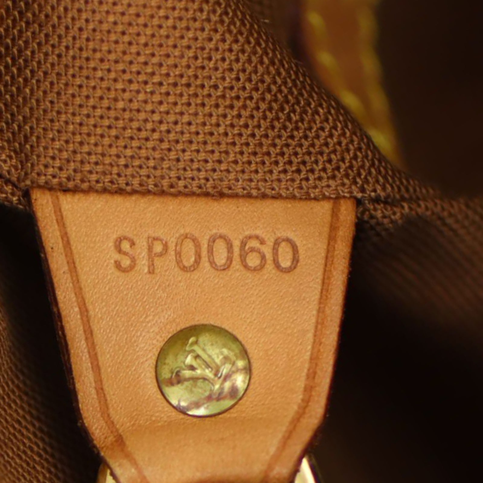 Louis Vuitton Montsouris Backpack MM Monogram Date code