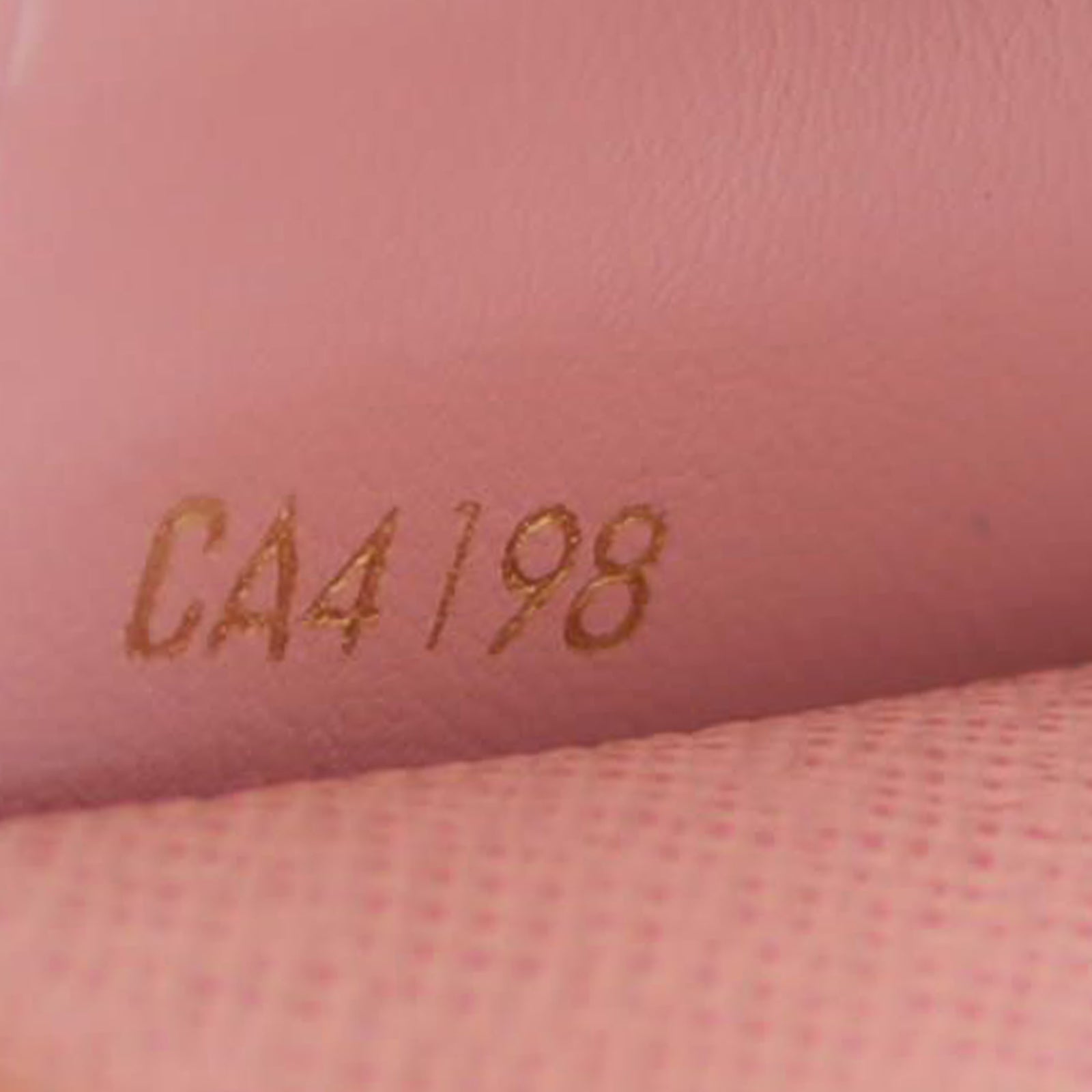 Louis Vuitton Caissa Wallet Damier Ebene Date code