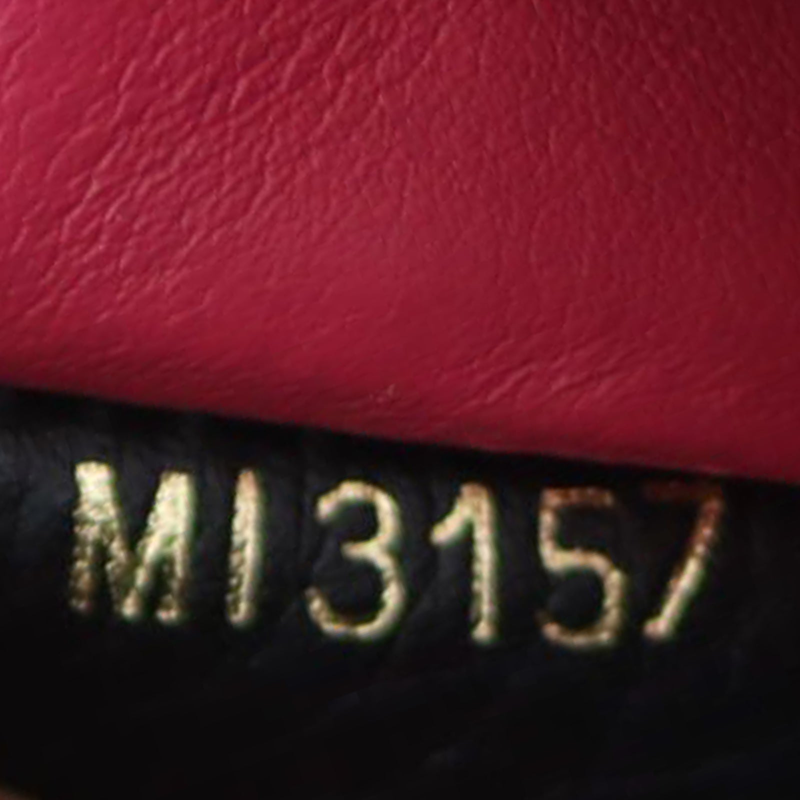 Louis Vuitton Capucines Long Wallet Date code