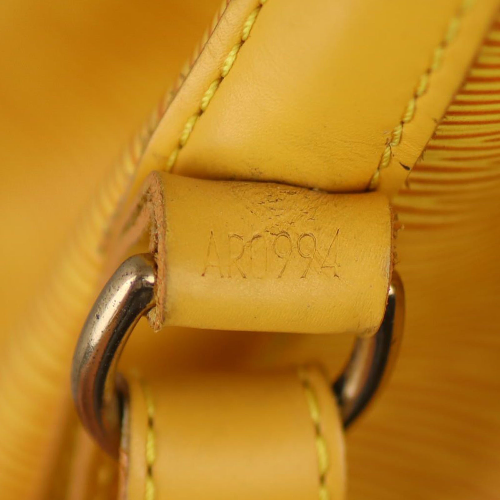 Louis Vuitton Petit Noe Epi Date code