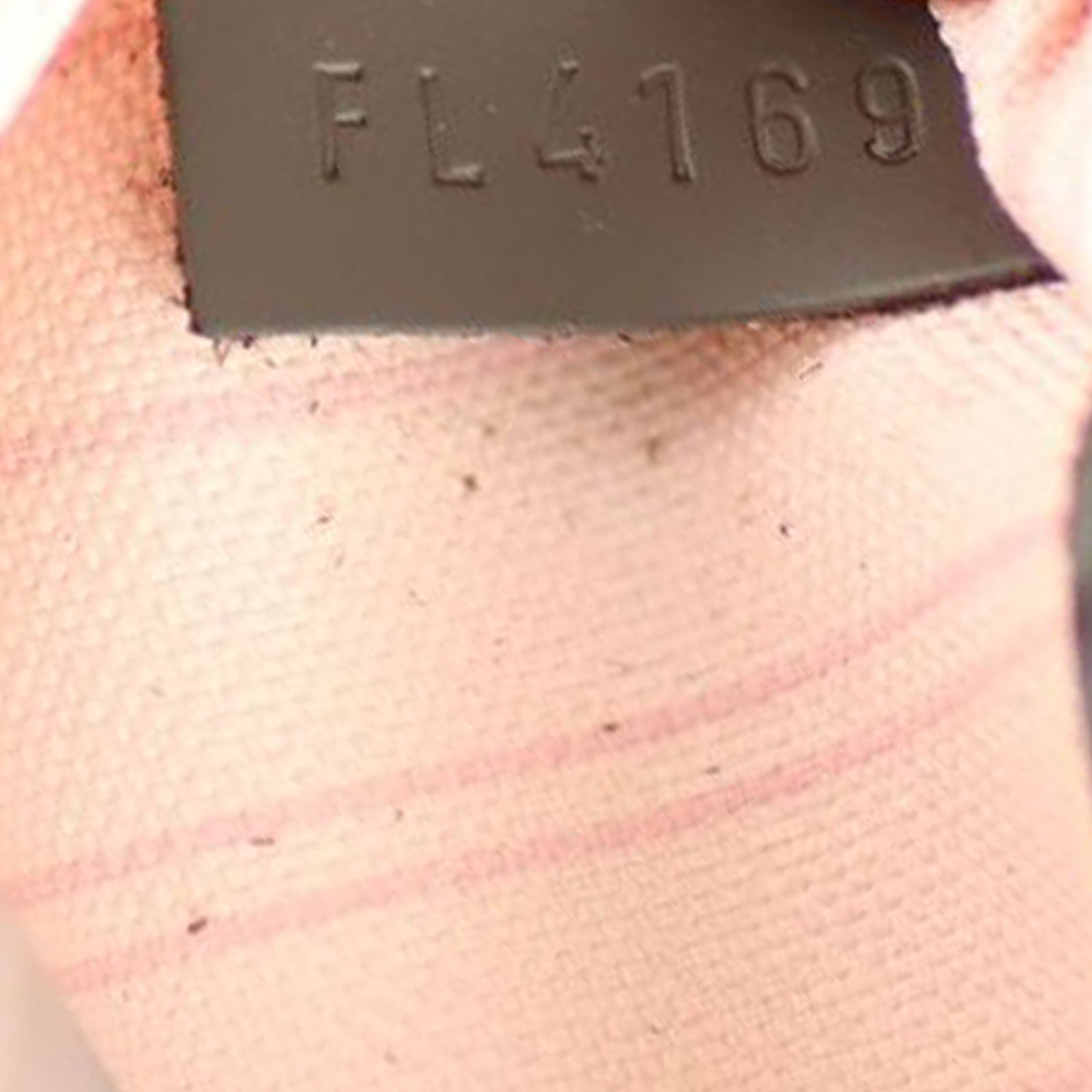 Louis Vuitton Neverfull MM Damier Ebene Date code