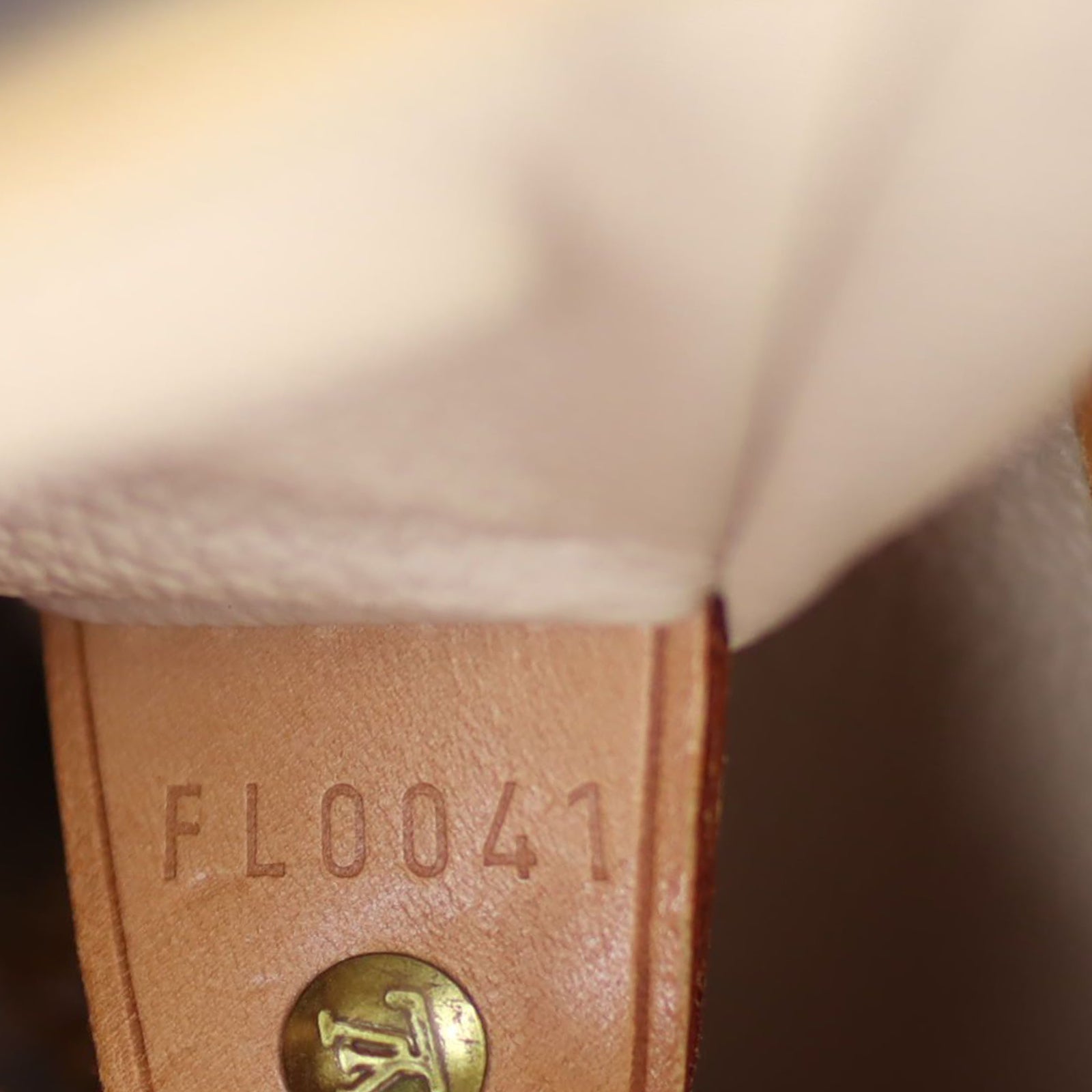 Louis Vuitton Bucket Bag Monogram Date code