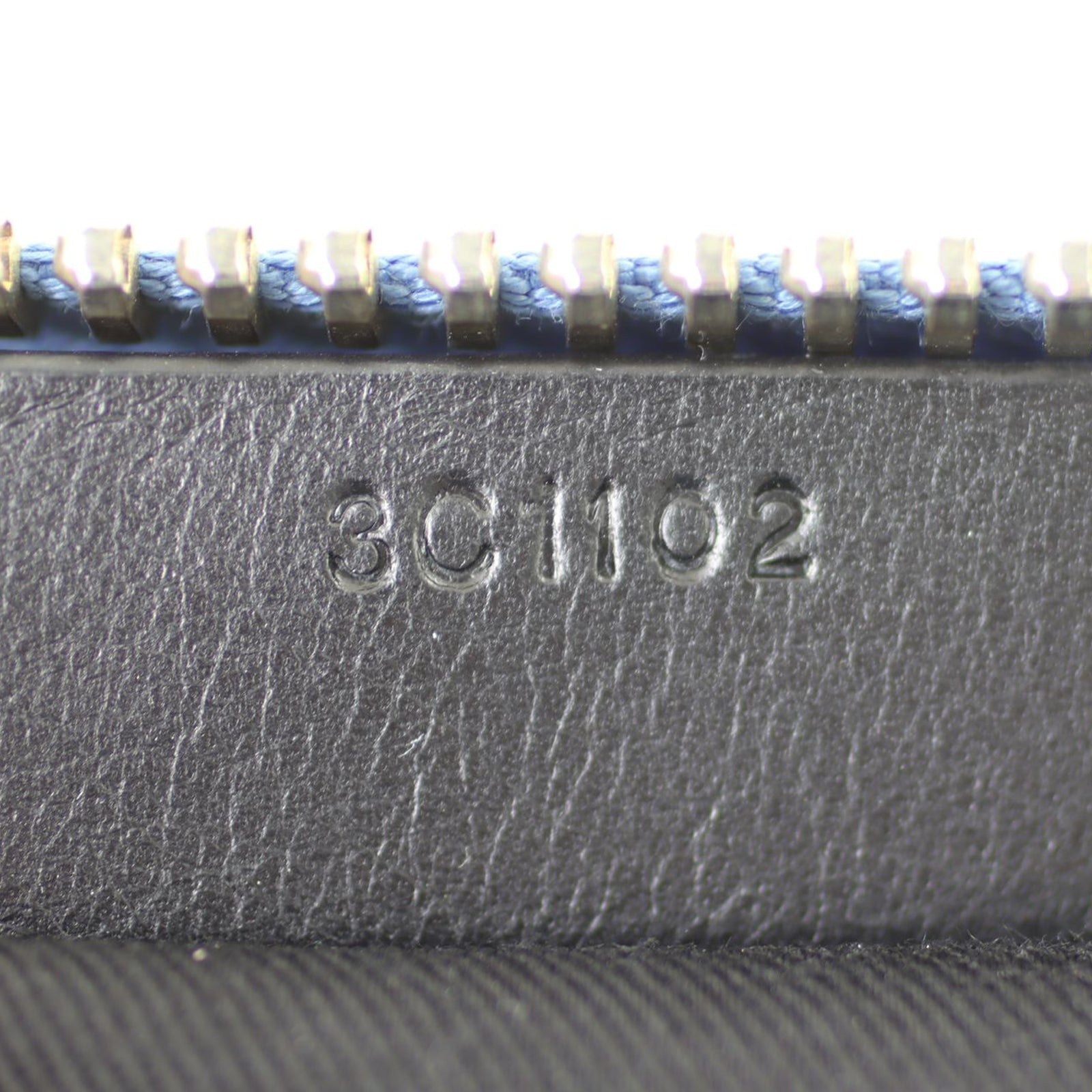 Givenchy Antigona Small Date code