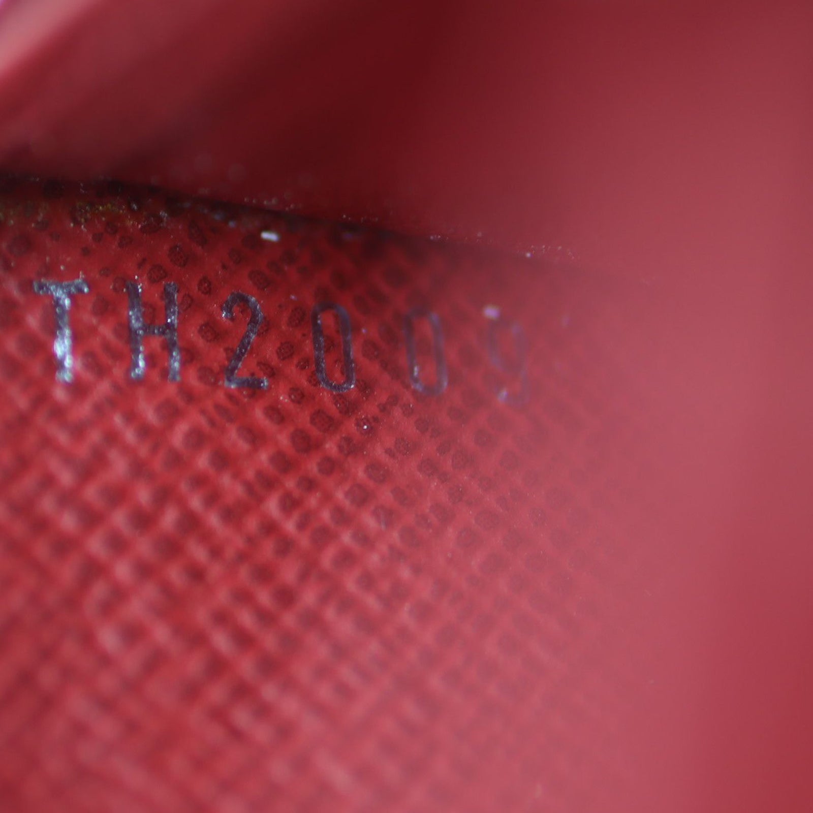 Louis Vuitton Zippy Coin Purse Epi Date code