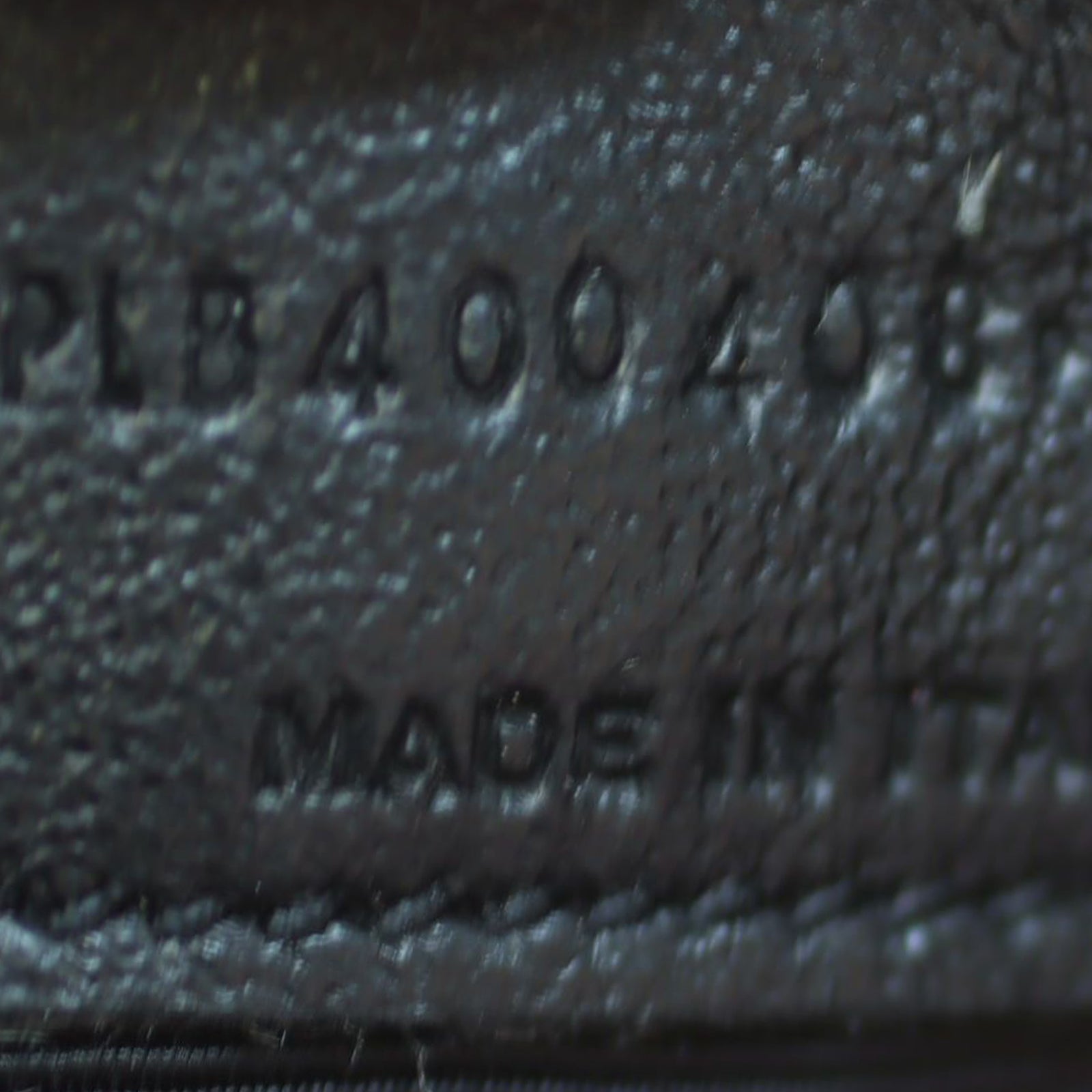 Saint Laurent Sac de Jour Toy Date code