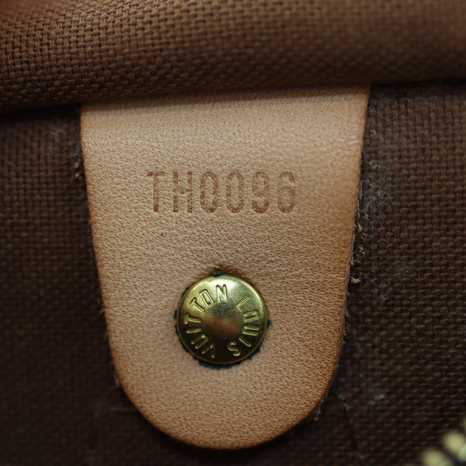 Louis Vuitton Speedy 25 Monogram Date code