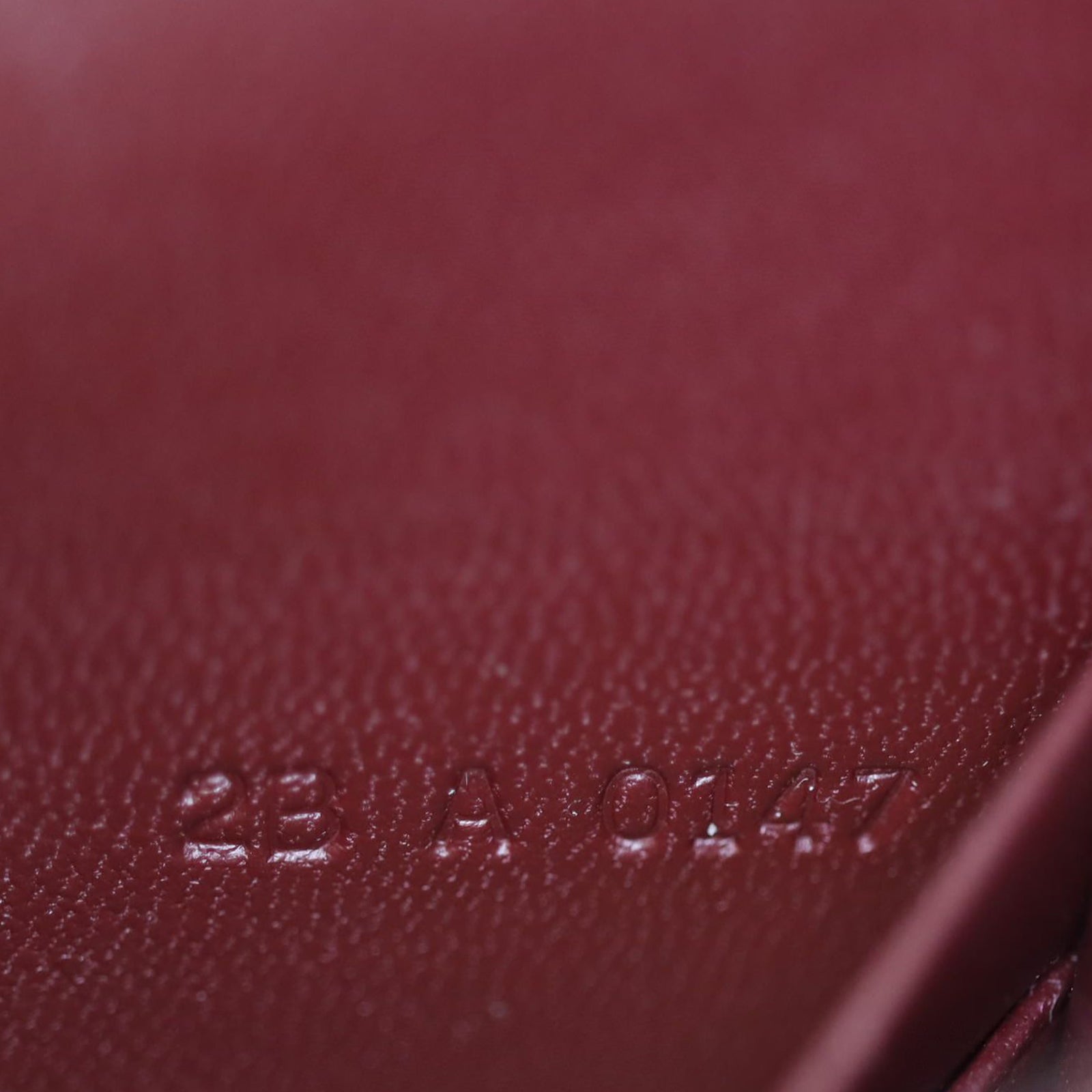 Givenchy Pandora Wallet on Chain Date code