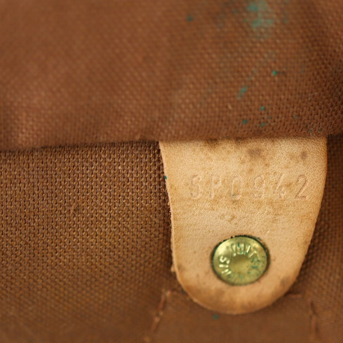 Louis Vuitton Speedy 35 Monogram Date code
