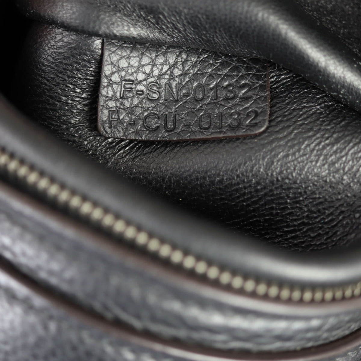 Celine Trapeze Large Date code


