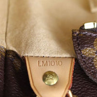 Louis Vuitton Luco Tote Monogram Date code
