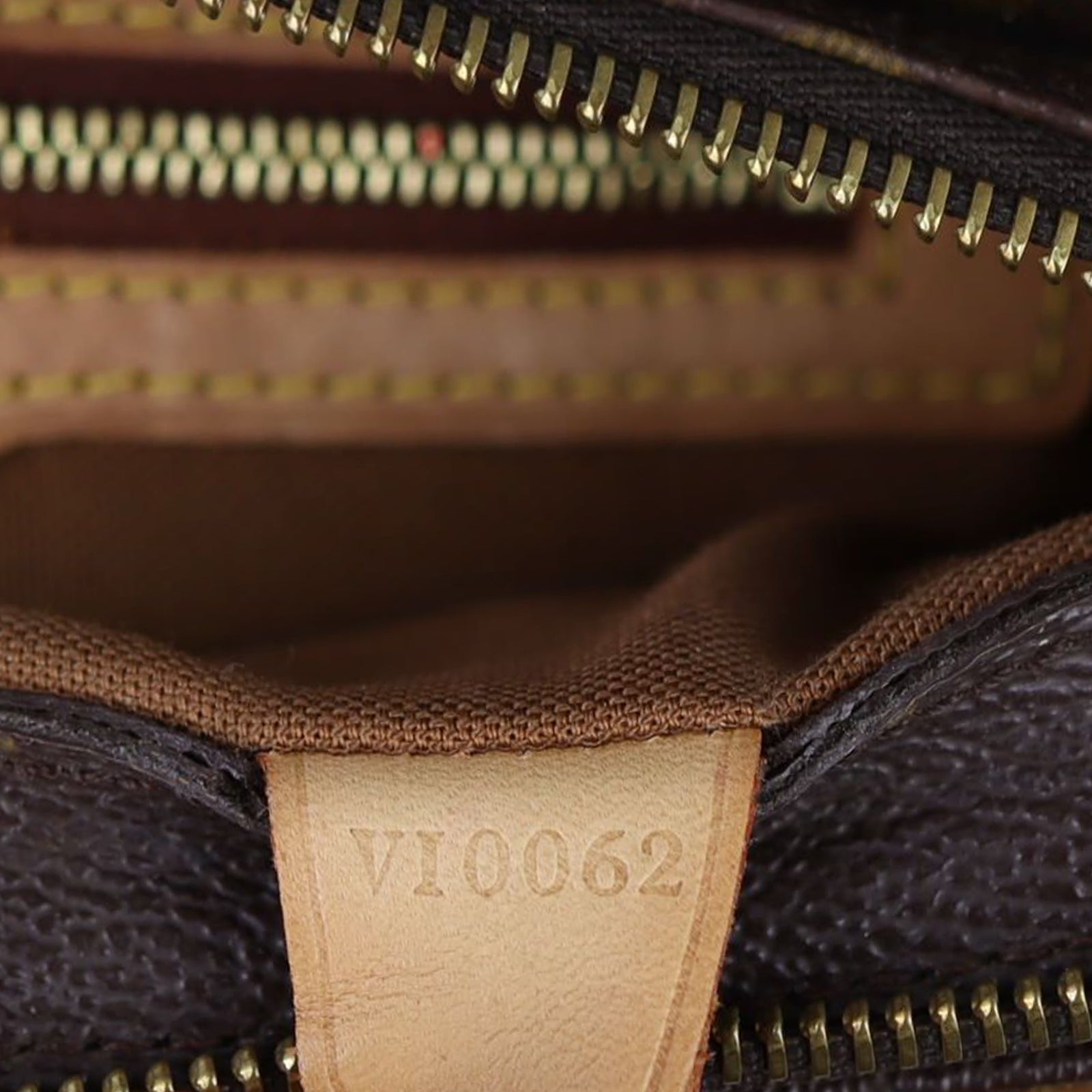 Louis Vuitton Cabas Piano Monogram Date code