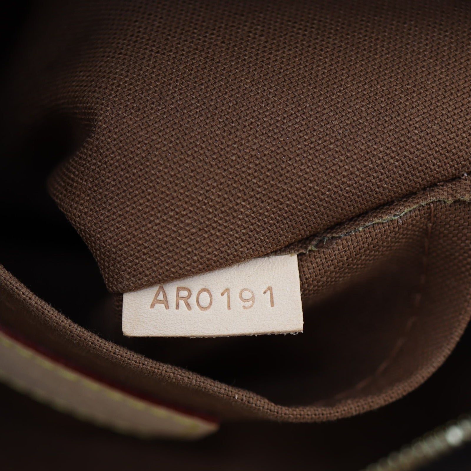 Louis Vuitton Thames GM Monogram Date code