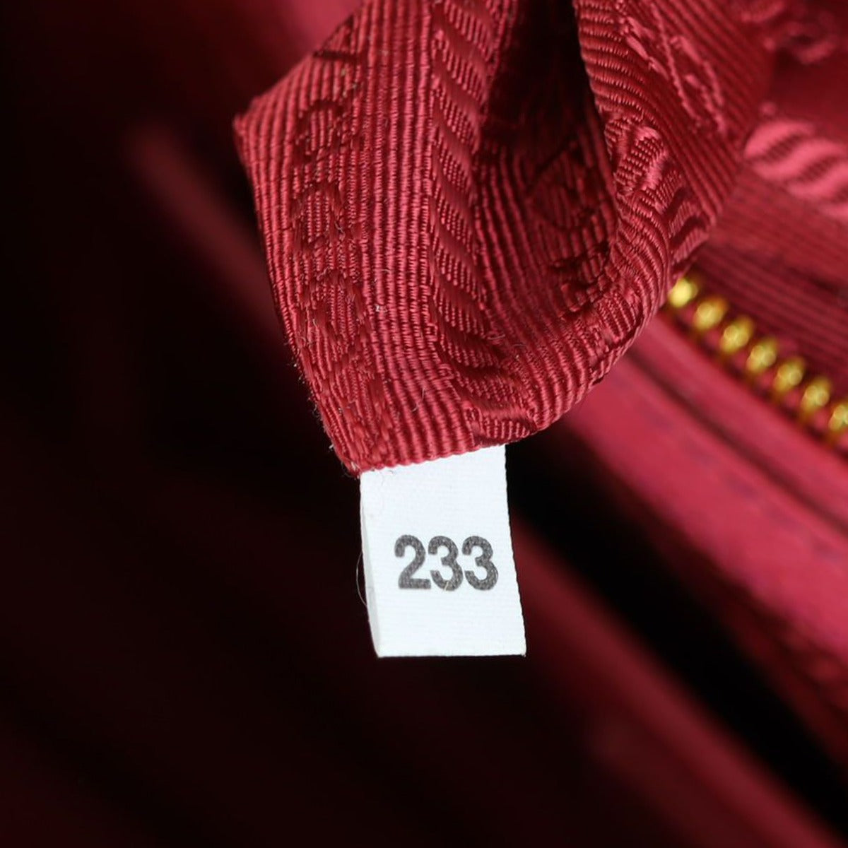 Prada Vitello Daino Bowler Date code
