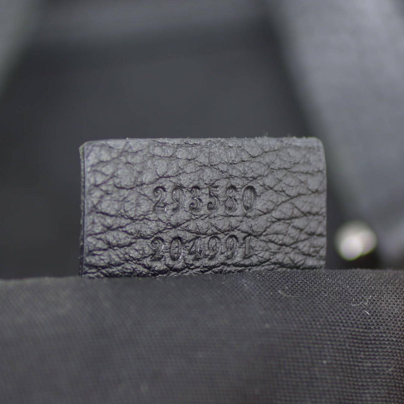 Gucci GG Canvas Abbey Tote Date code