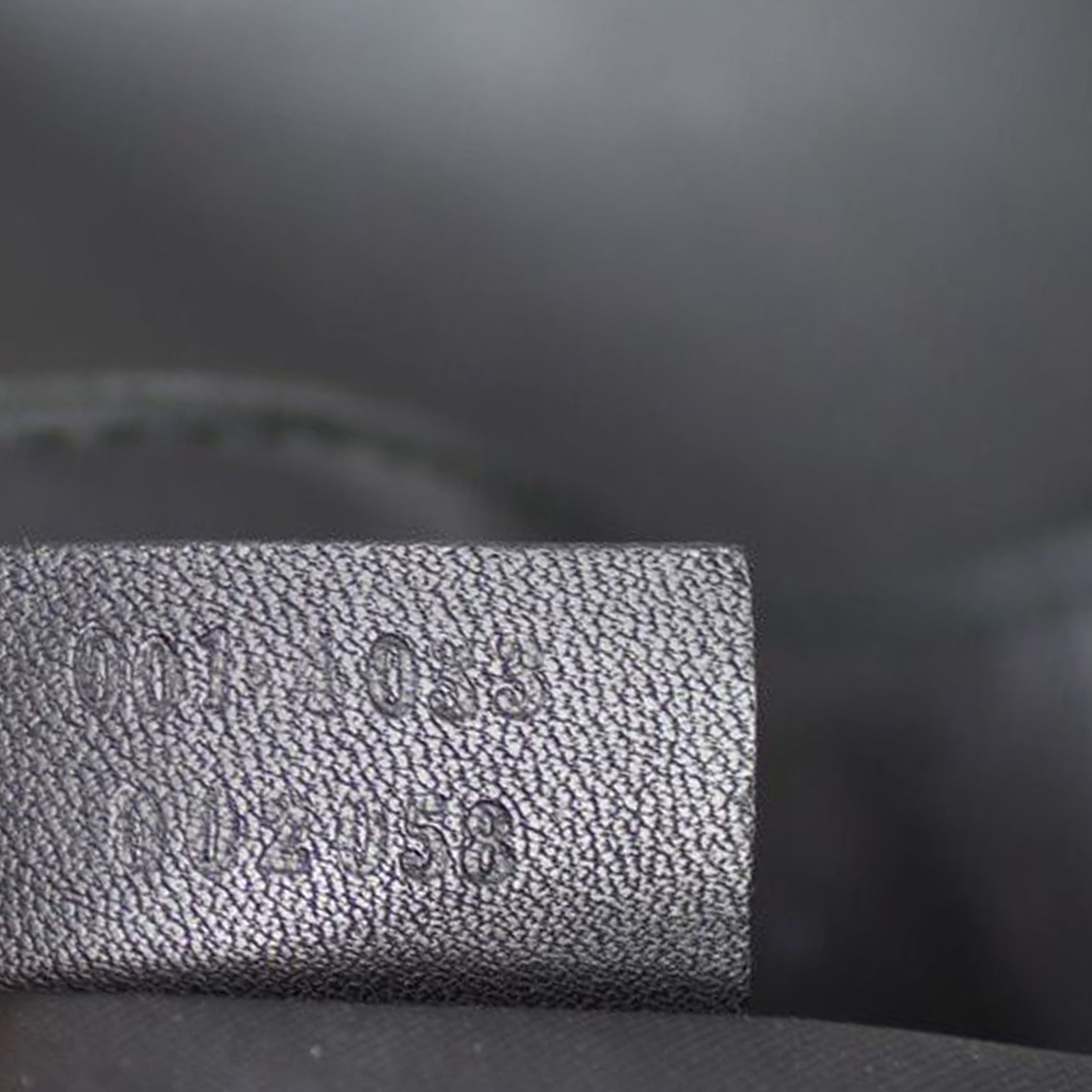 Gucci Bamboo Leather Hobo Date code