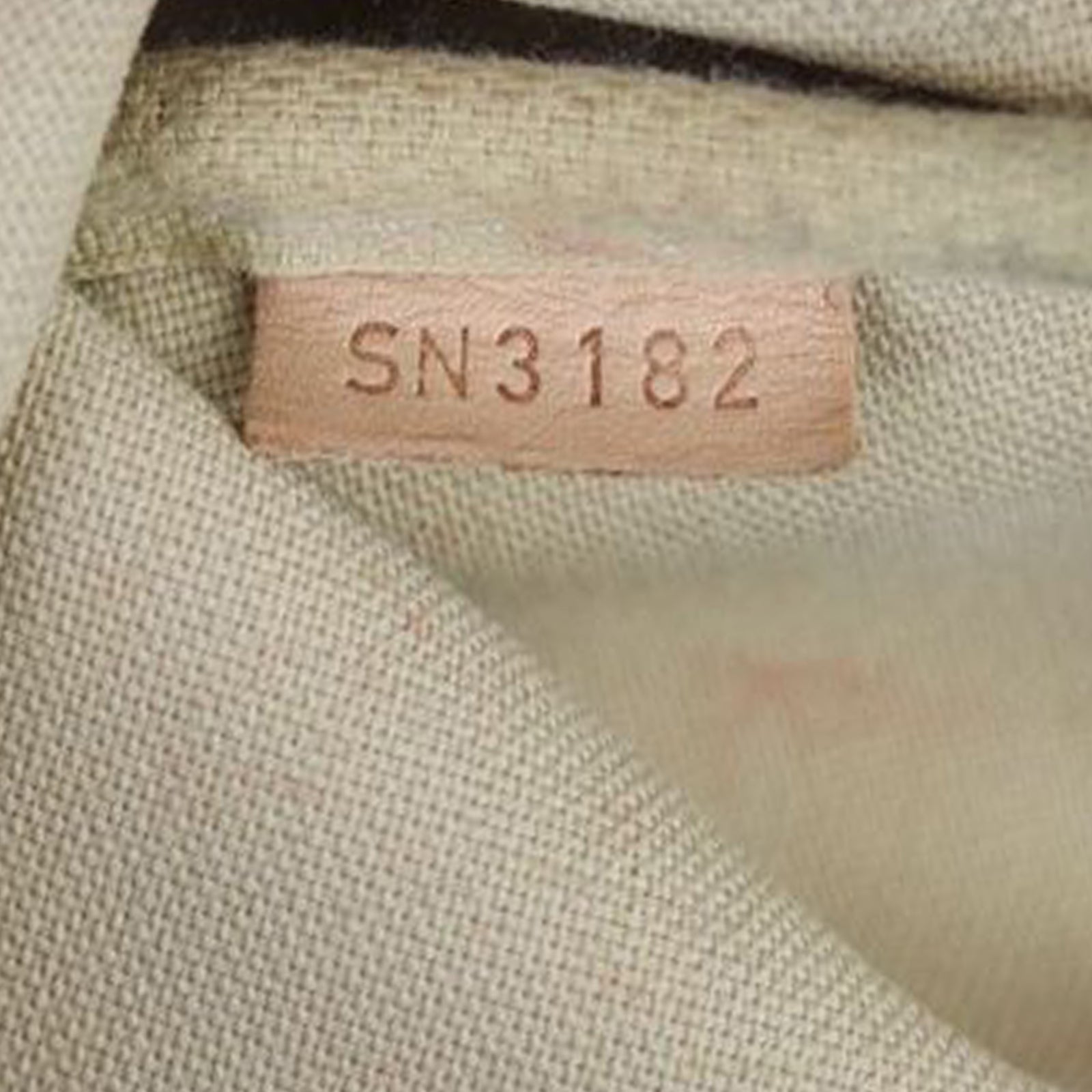 Louis Vuitton Eva Pochette Damier Azur Date code