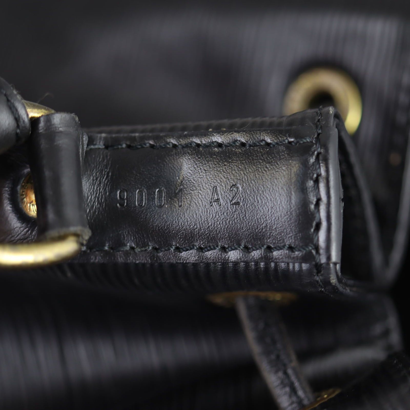 Louis Vuitton Noe Epi Date code