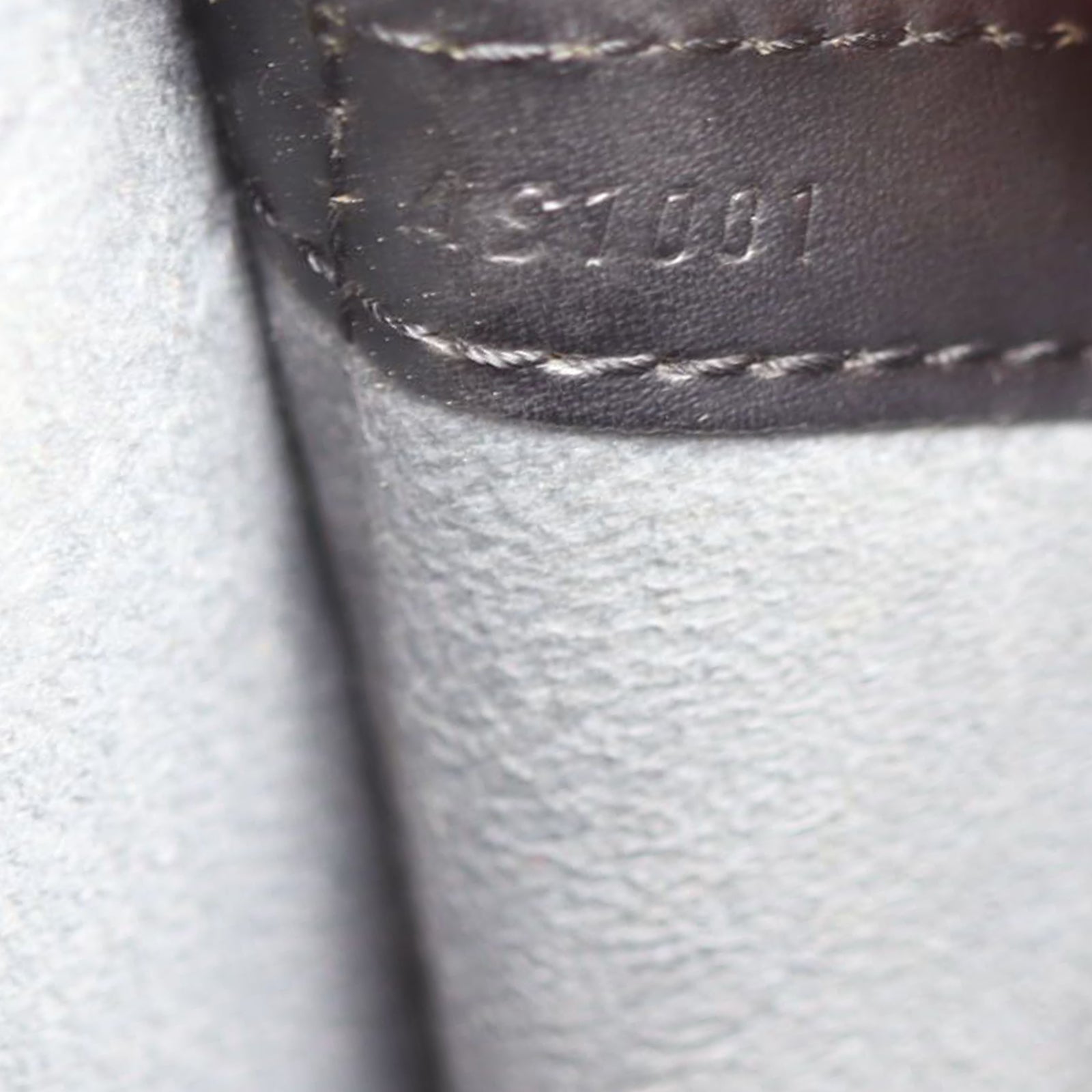 Louis Vuitton Lussac Epi Date code