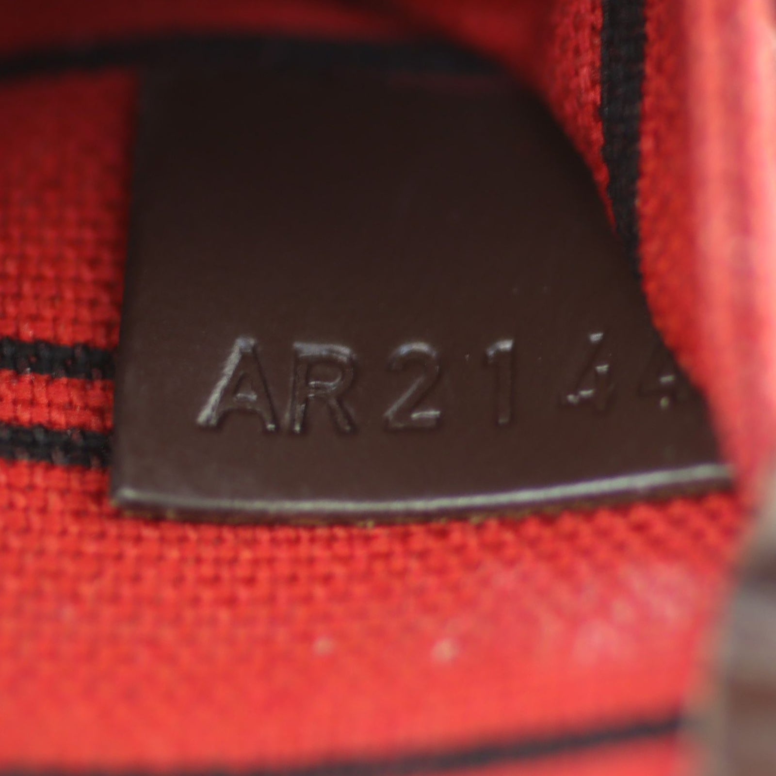 Louis Vuitton Neverfull MM Damier Ebene Date code