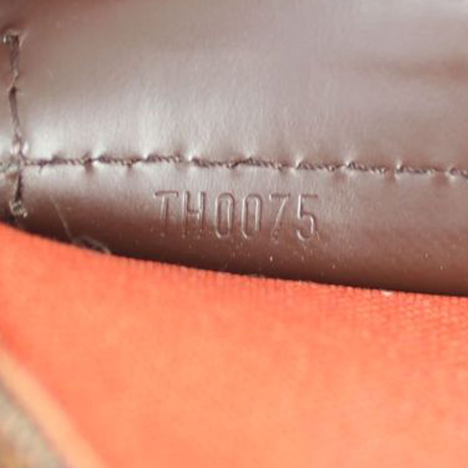 Louis Vuitton Chelsea Damier Ebene Date code