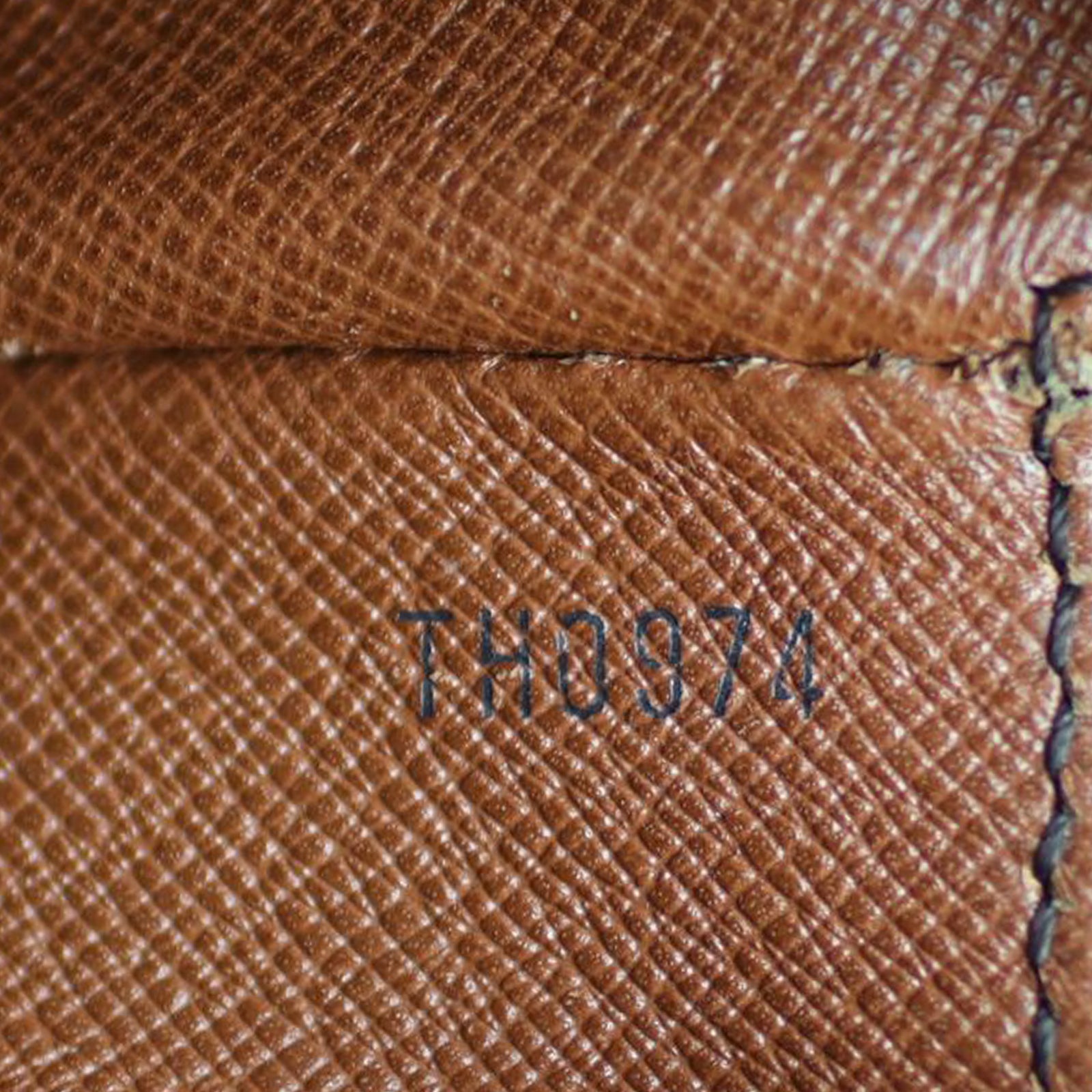 Louis Vuitton St. Cloud PM Monogram Date code