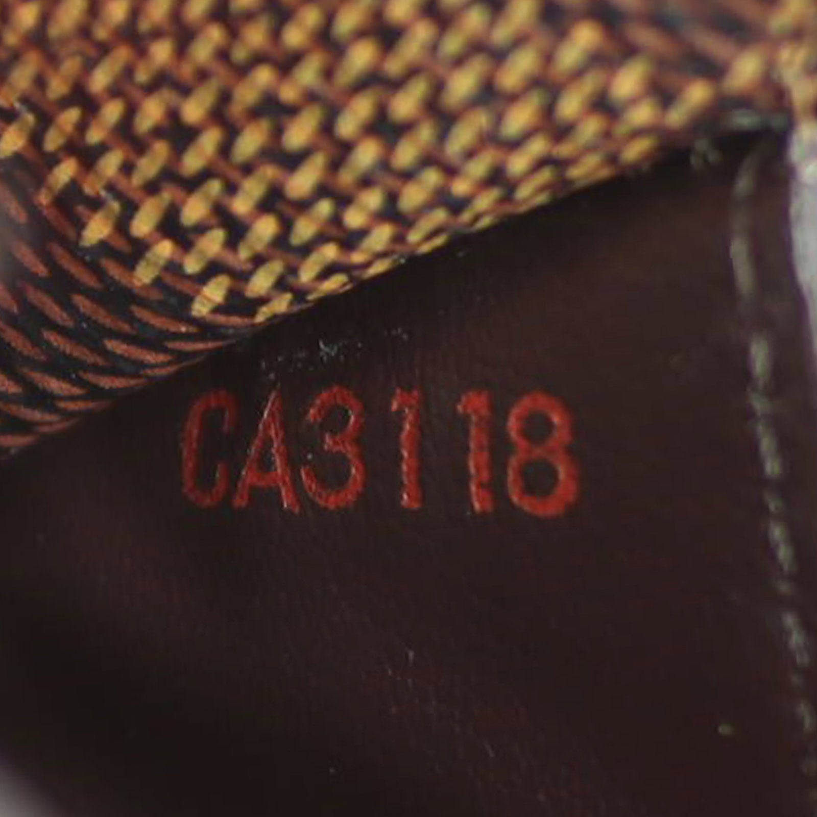 Louis Vuitton Sarah Wallet Damier Ebene Date code