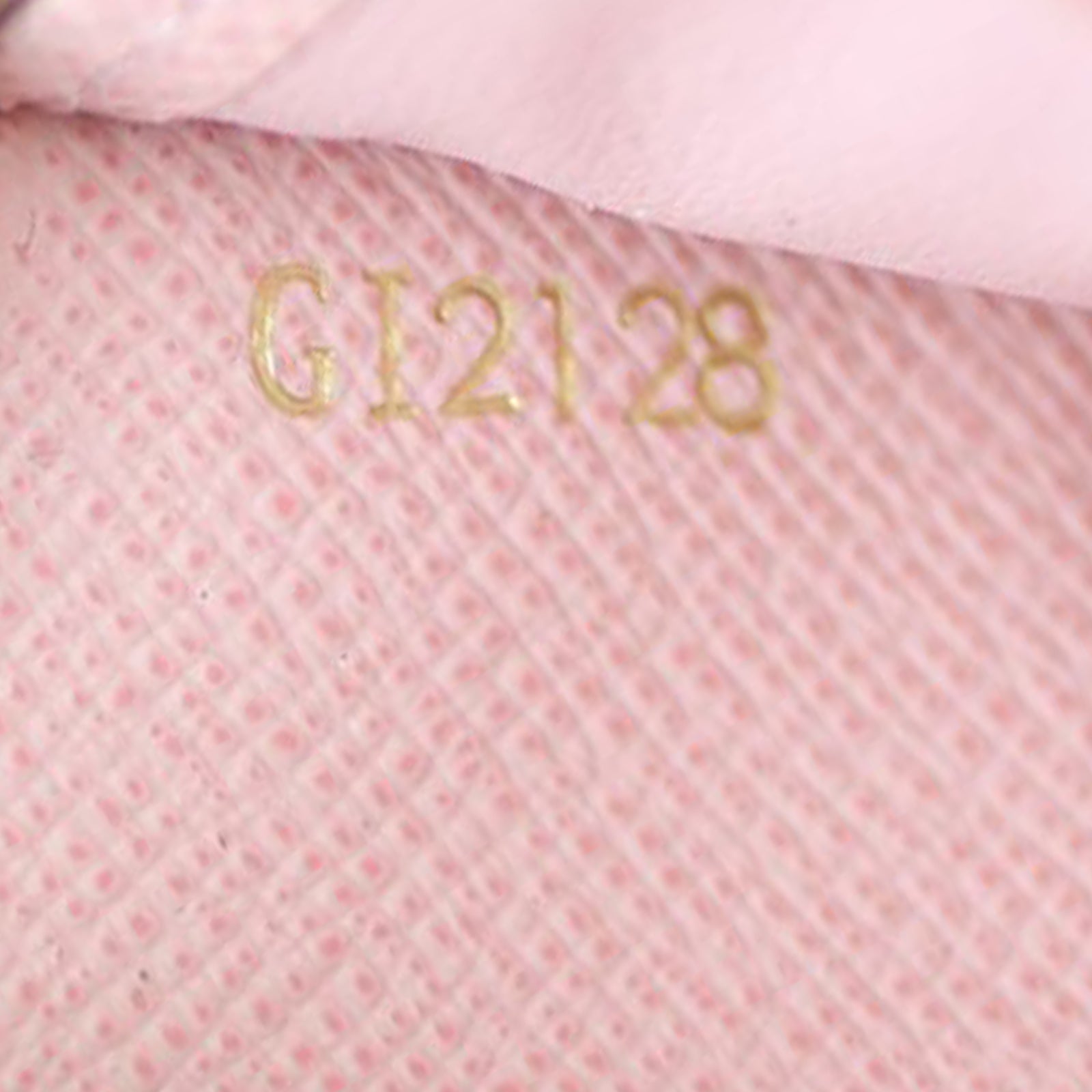 Louis Vuitton Zippy Wallet Damier Ebene Date code