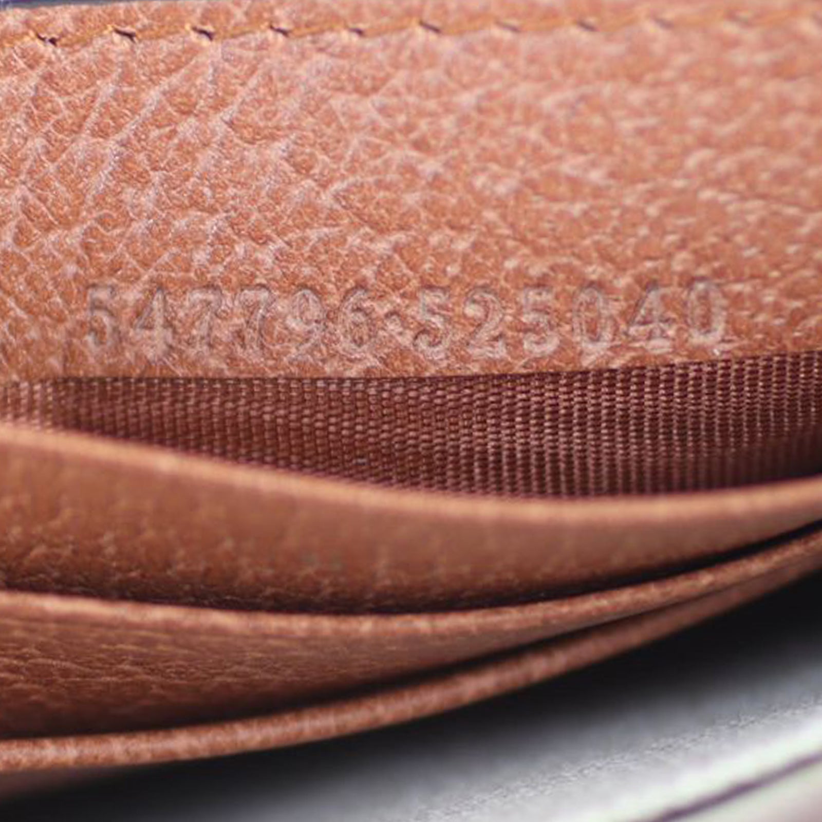 Gucci GG Original Pouch with Yankees Patch Date code