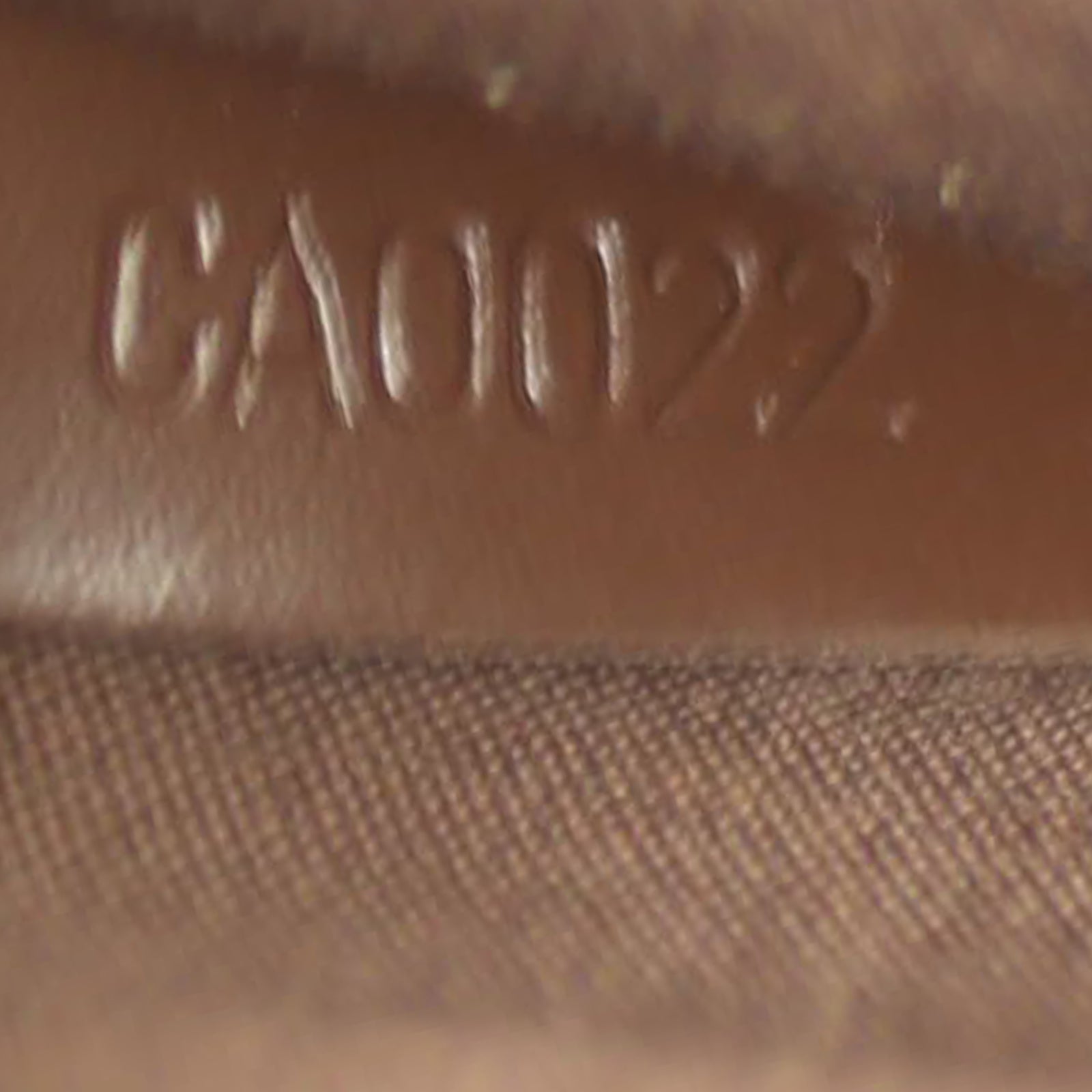 Louis Vuitton Honfleur Clutch Epi Date code