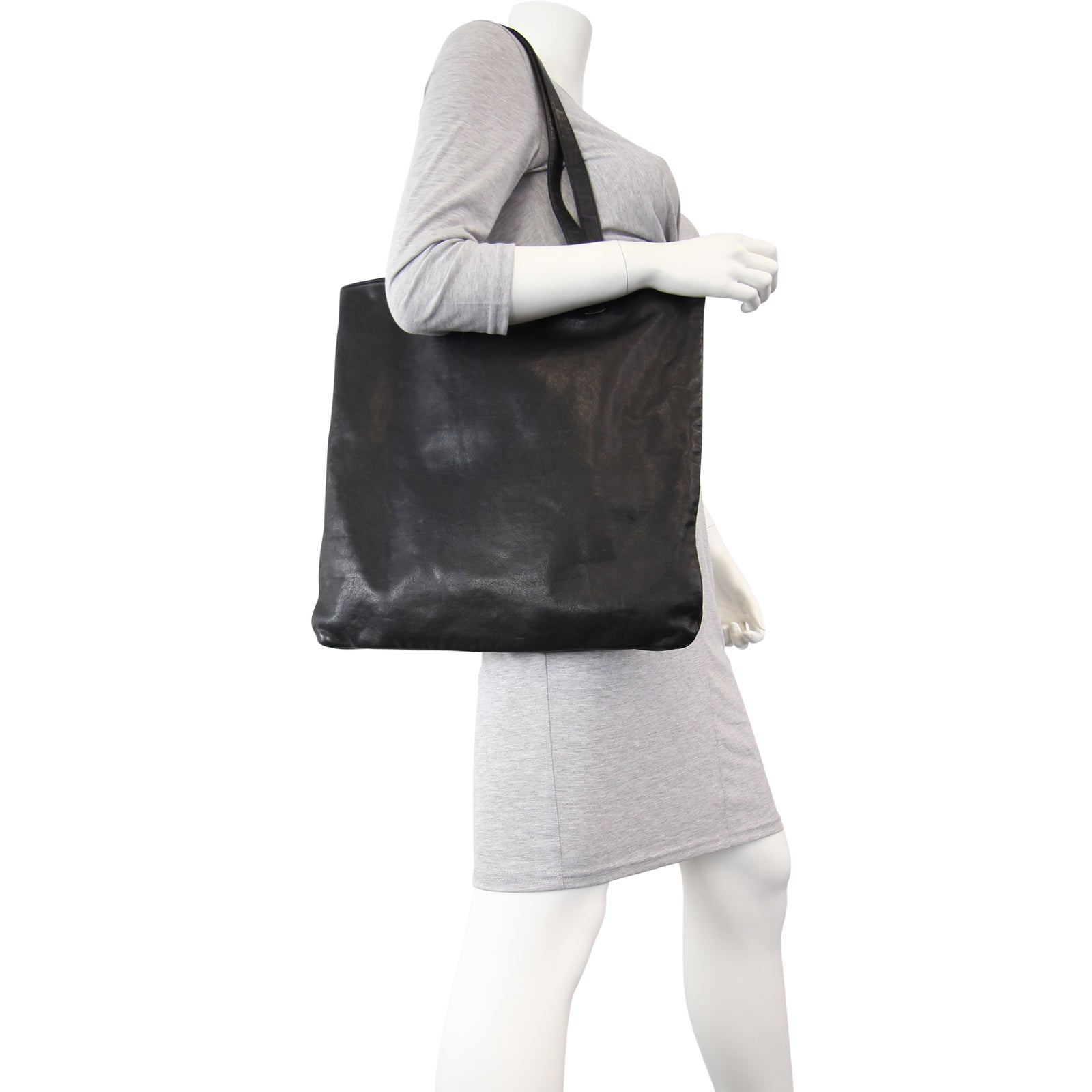 Saint Laurent Delare Shopper Mannequin