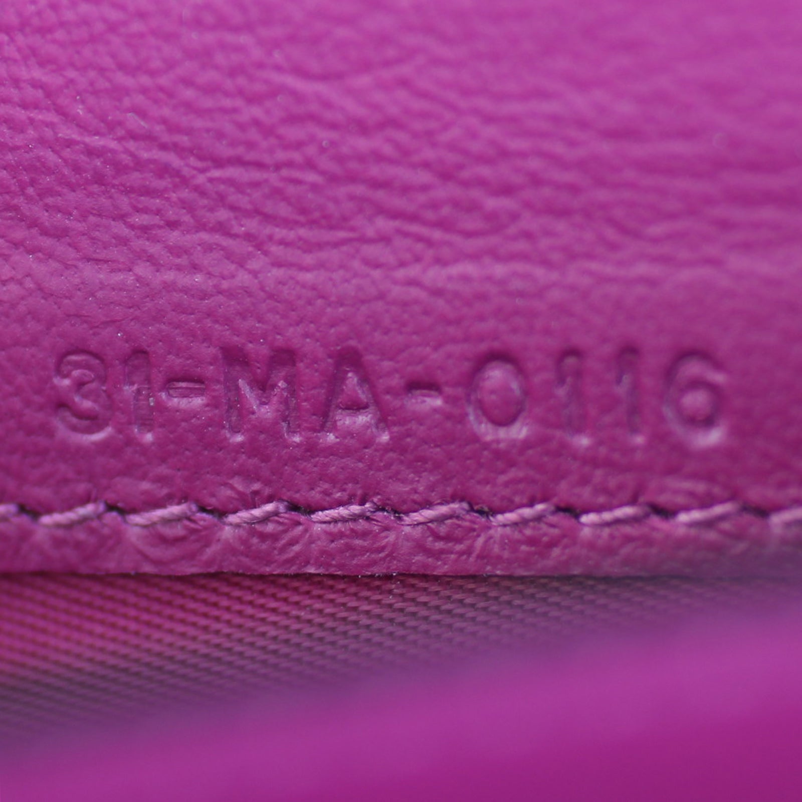 Dior Continental Wallet Code