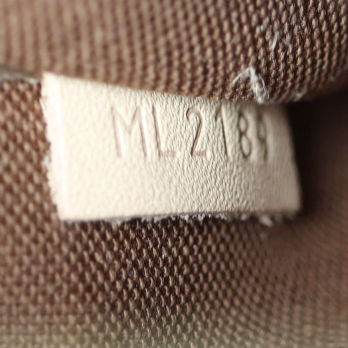 Louis Vuitton Alma BB Monogram Date code
