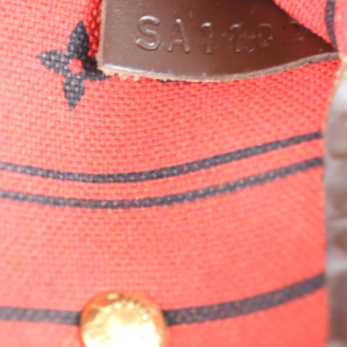 Louis Vuitton Neverfull PM Damier Ebene Date code
