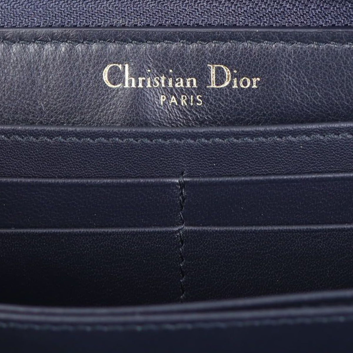 Dior Oblique Voyager Wallet Stamp
