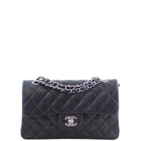 Chanel Classic Double Flap Small front