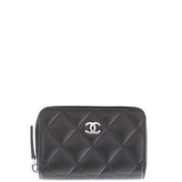 Chanel Classic Zipped Cardholder Front