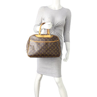 Louis Vuitton Deauville Bowling Vanity Monogram Mannequin