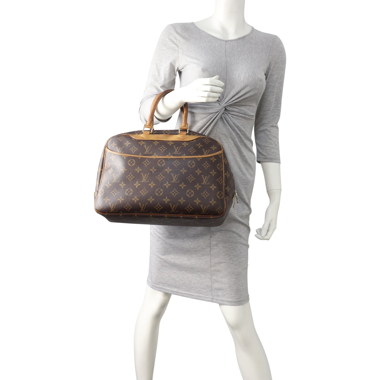 Louis Vuitton Deauville Bowling Vanity Monogram Mannequin