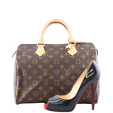 Louis Vuitton Speedy 30 Monogram scale
