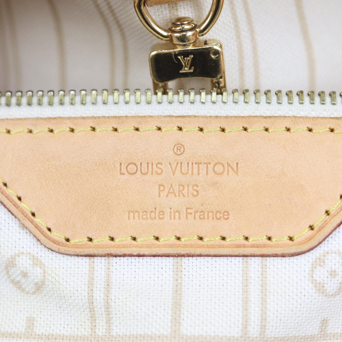 Louis Vuitton Neverfull MM Damier Azur Stamp
