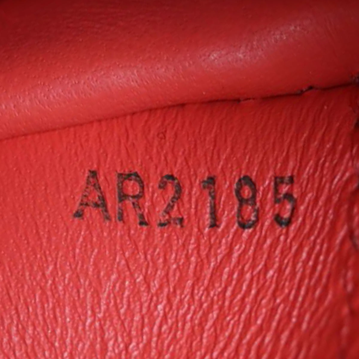 Louis Vuitton Capucines MM Date code
