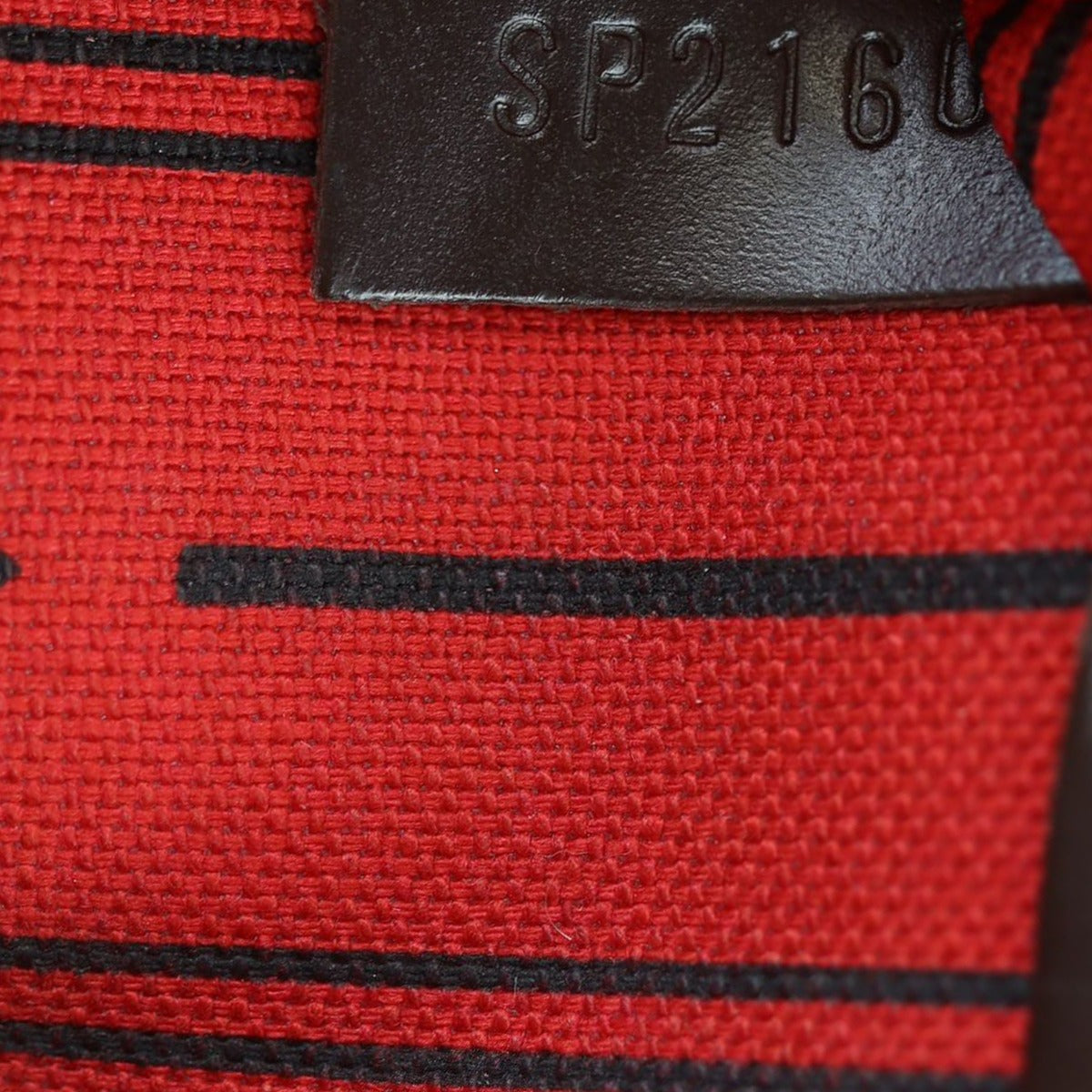 Louis Vuitton Neverfull MM Damier Ebene Date code
