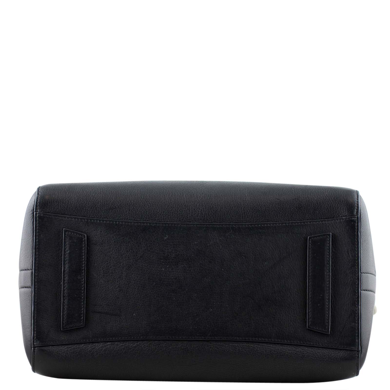 Givenchy Antigona Medium base