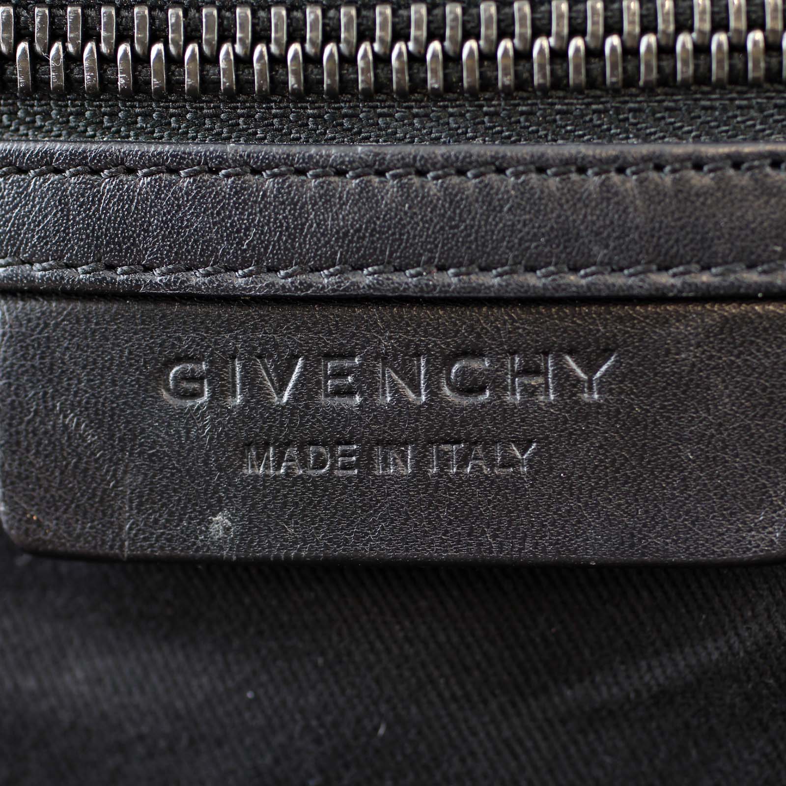 Givenchy Antigona Medium m=made in Italy