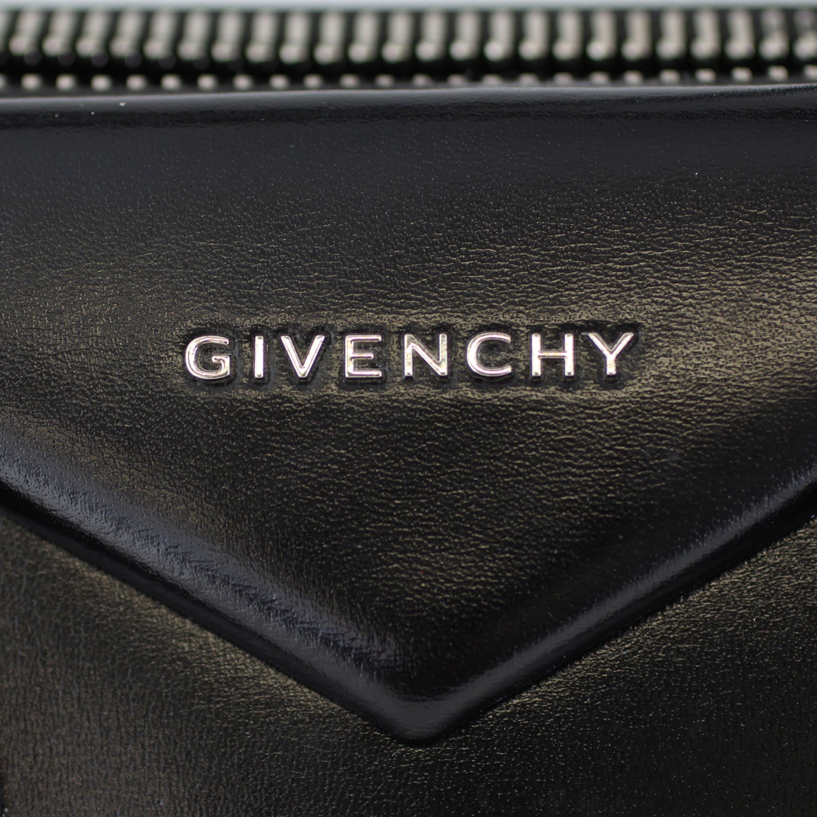 Givenchy Antigona Mediumhardware
