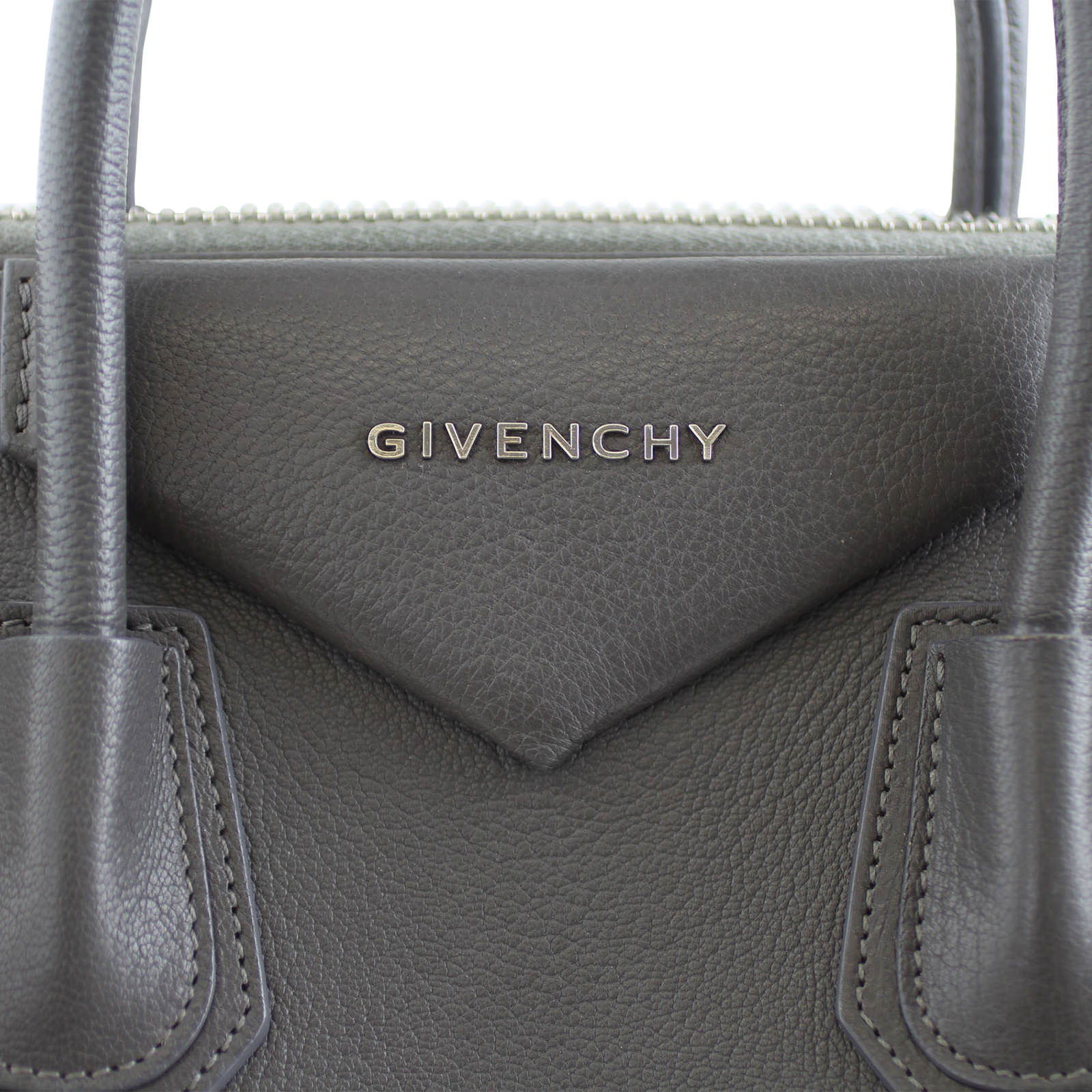 Givenchy Antigona Medium Exterior