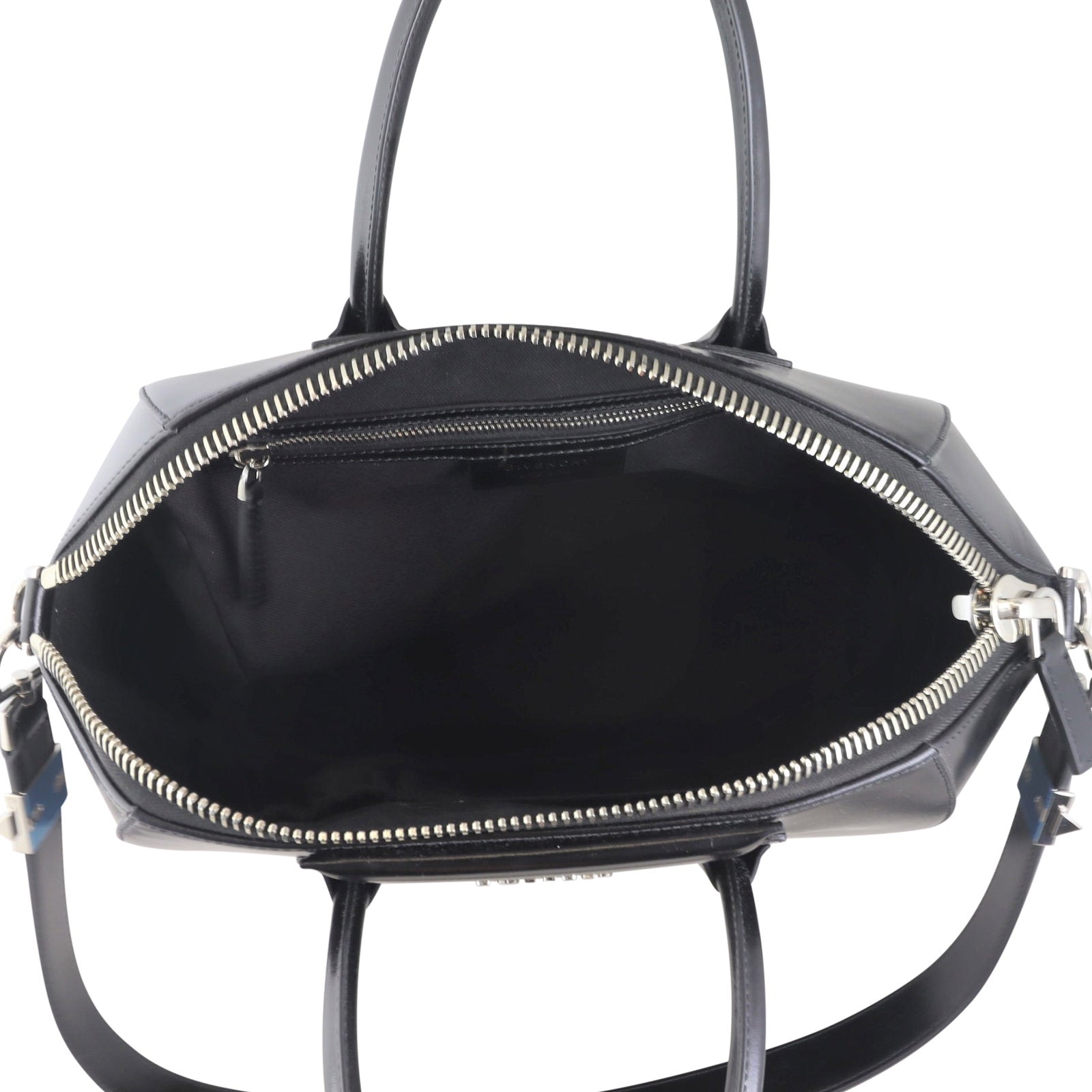 Givenchy Antigona Medium Interior