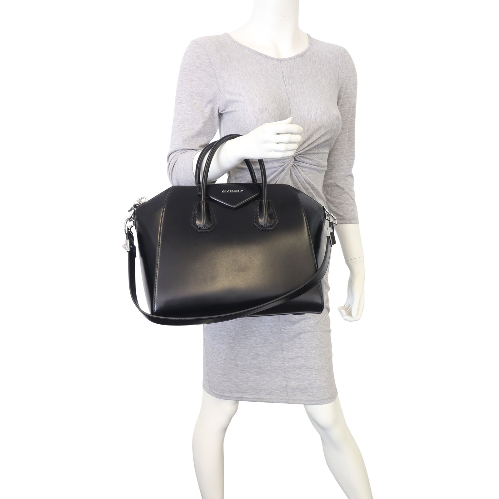 Givenchy Antigona Medium Mannequin